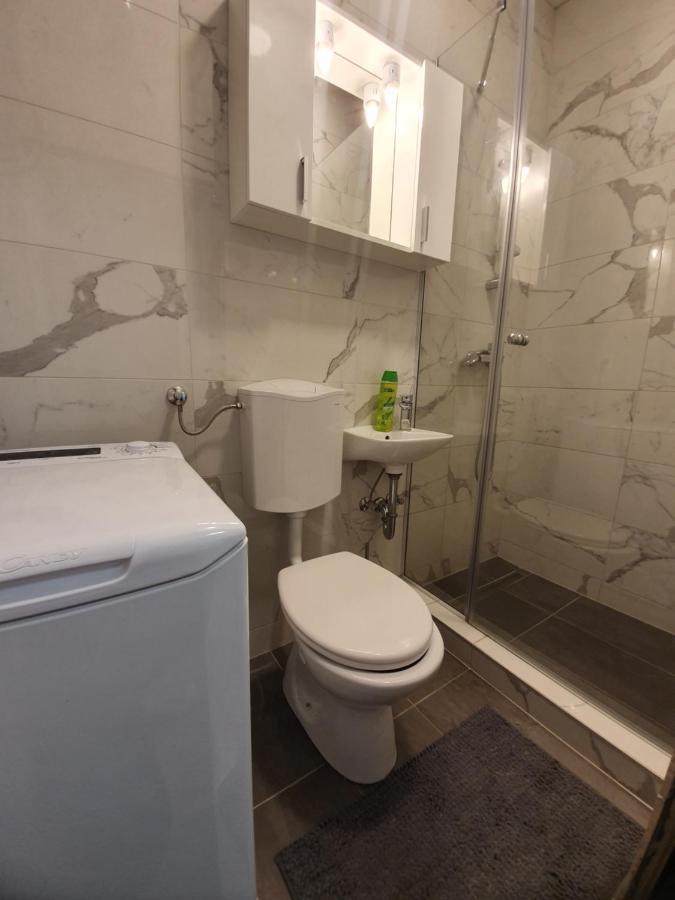 Maribor City Center Minidorm Apartment ภายนอก รูปภาพ