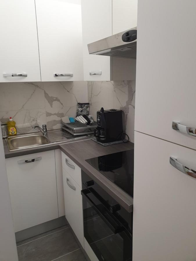 Maribor City Center Minidorm Apartment ภายนอก รูปภาพ