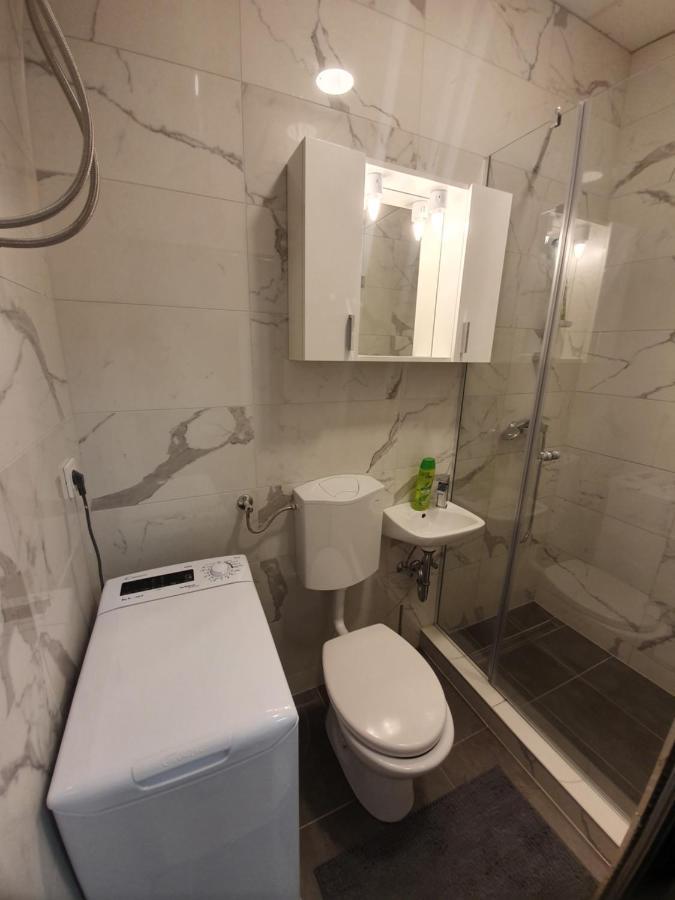 Maribor City Center Minidorm Apartment ภายนอก รูปภาพ